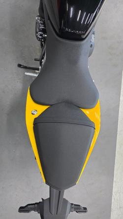 2025 Suzuki GSX-8R (GSX800FRQ) Yellow
