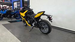 2025 Suzuki GSX-8R (GSX800FRQ) Yellow