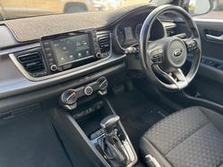 2019 KIA RIO