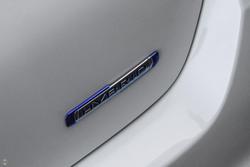 2025 Suzuki Swift Hybrid Plus UZ Pure White