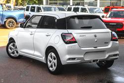 2025 Suzuki Swift Hybrid Plus UZ Pure White