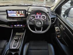 2024 Nissan
QASHQAI ST-L