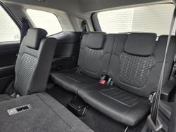 2024 Ford
Everest Ambiente