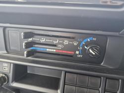 2025 Toyota
Landcruiser GXL