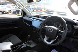 2021 Toyota
Hilux Workmate