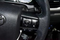 2022 Toyota
Hilux SR5