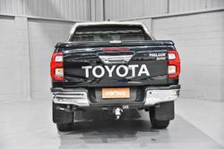 2022 Toyota
Hilux SR5