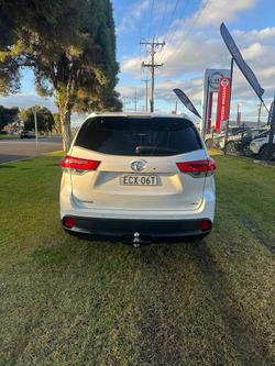 2019 Toyota
                Kluger GXL