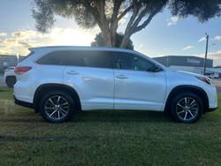 2019 Toyota
                Kluger GXL