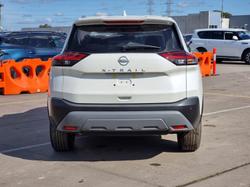 2024 Nissan
X-TRAIL ST-L