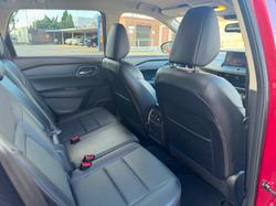 2024 Nissan
                X-TRAIL ST-L