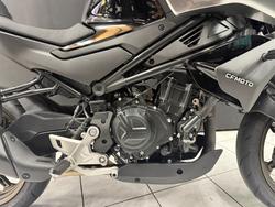 2024 CFMOTO 450 NK Silver