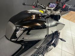 2024 CFMOTO 450 NK Silver