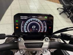 2024 CFMOTO 450 NK Silver