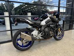 2017 Yamaha MT-10SP BLUE