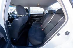 2013 Nissan
                Altima ST