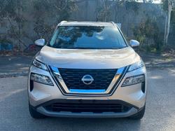 2024 Nissan
X-Trail ST-L