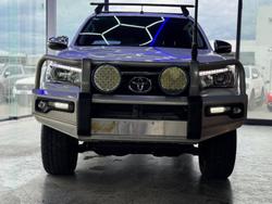 2018 Toyota
Hilux SR5