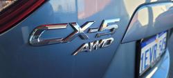 2015 Mazda
CX-5 Maxx Sport