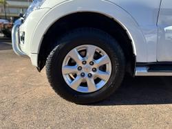 2020 Mitsubishi
Pajero GLX