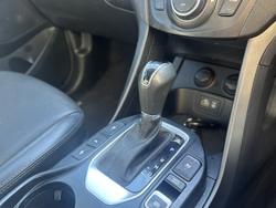 2017 Hyundai
Santa Fe Highlander