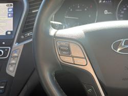 2017 Hyundai
Santa Fe Highlander