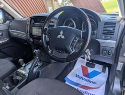 2014 Mitsubishi
Pajero GLX
