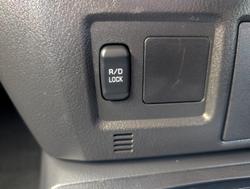 2014 Mitsubishi
Pajero GLX