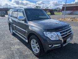 2014 Mitsubishi
Pajero GLX