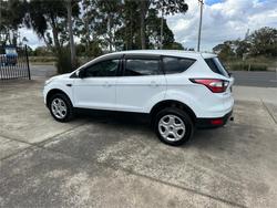 2017 FORD
                ESCAPE AMBIENTE (FWD)