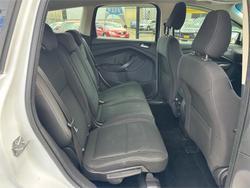 2017 FORD
                ESCAPE AMBIENTE (FWD)