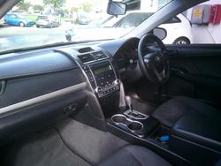 2013 Toyota
Camry Altise