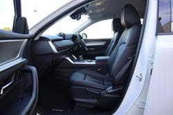 2025 Mazda
                CX-60 G40e Evolve