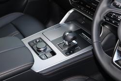 2025 Mazda
                CX-60 G40e Evolve