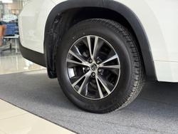 2019 Toyota
Kluger GX