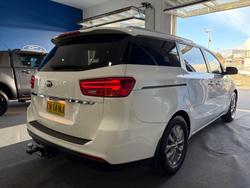 2020 Kia Carnival Si