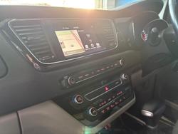 2020 Kia Carnival Si