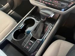 2020 Kia Carnival Si