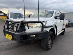 2019 Toyota
Hilux SR