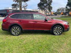 2017 Subaru
Outback 2.5i Premium