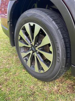 2017 Subaru
Outback 2.5i Premium