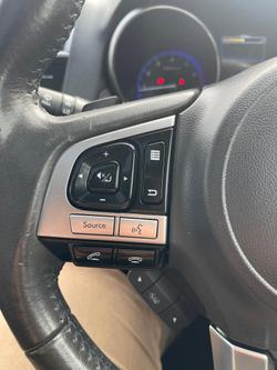 2017 Subaru
Outback 2.5i Premium