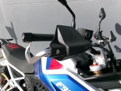 2025 BMW Motorrad F 900 GS ENDURO LIGHT WHITE/RACING BLUE METALLIC/RACING RED