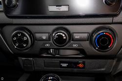 2025 Mazda
                BT-50 XT