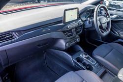 2020 Ford
Focus ST-Line