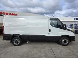 2025 Iveco
Daily 35S18V