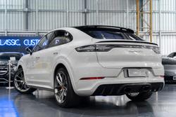 2021 Porsche
Cayenne GTS