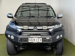 2020 Mitsubishi
Triton GLX-R