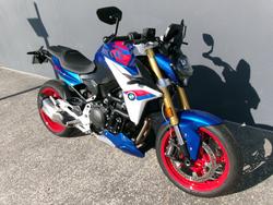 2025 BMW Motorrad F 900 R SPORT RACINGBLUE METALLIC