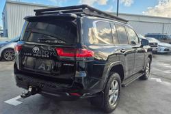 2021 Toyota
Landcruiser Sahara